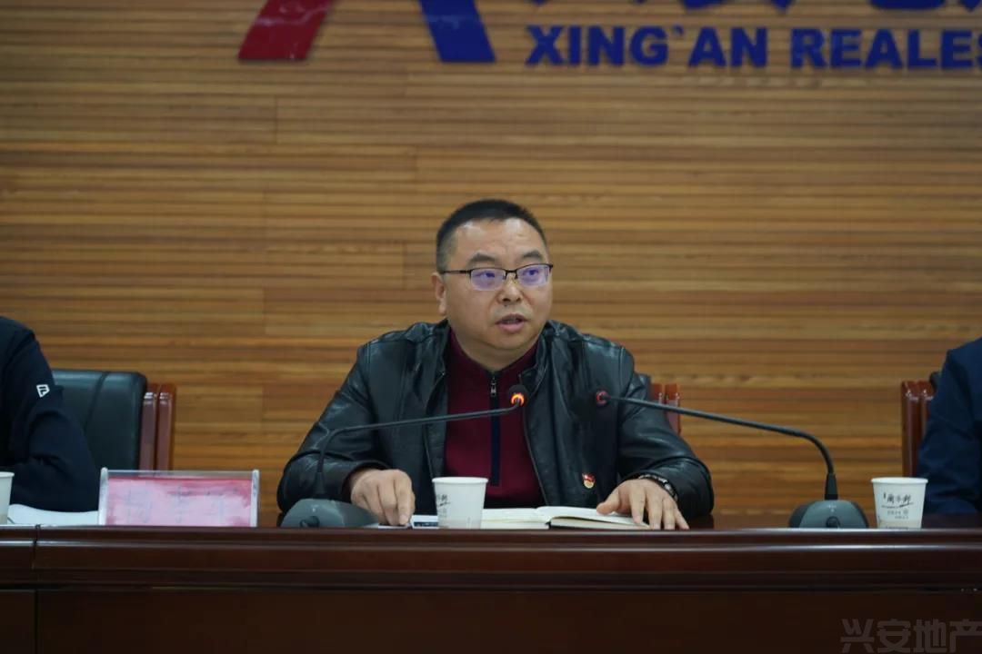 1-210329155H2155.jpg